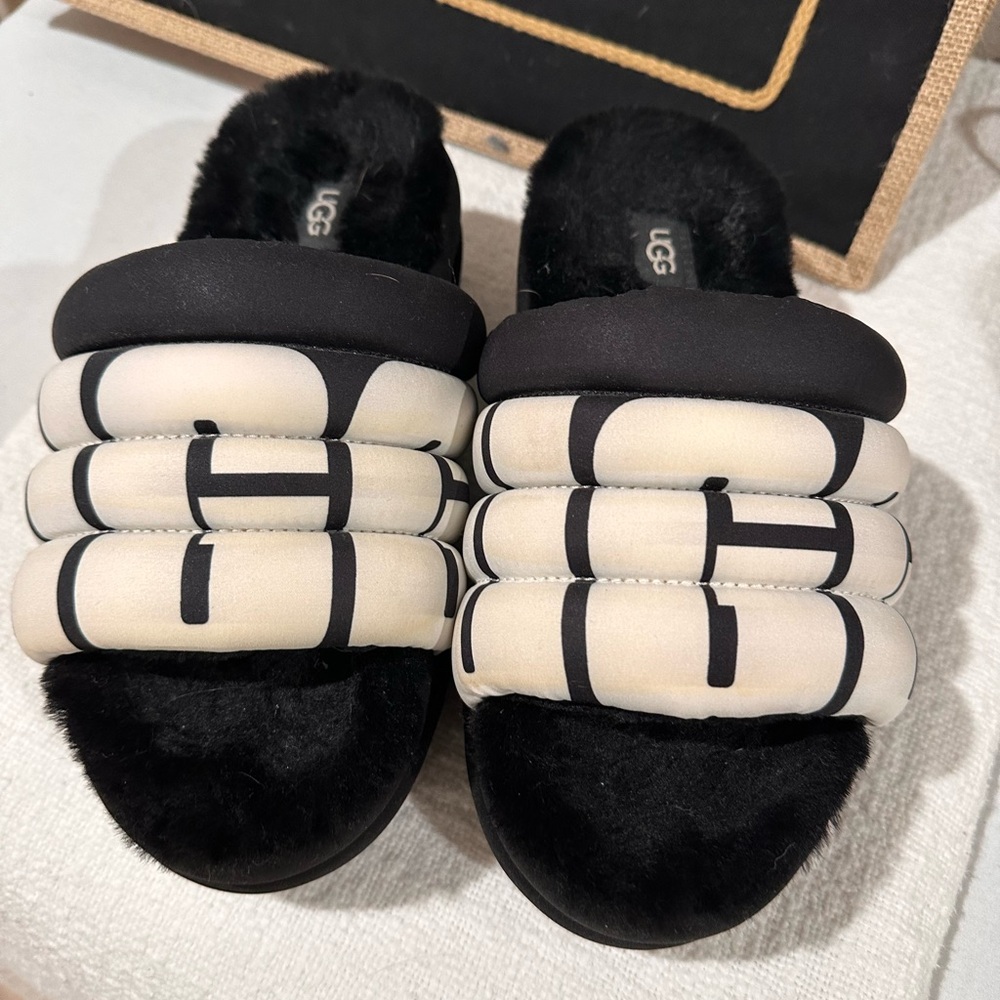 UGG Black and White Platform Cozy Slippers size 6